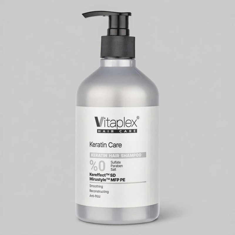 شامپو مو ویتاپلکس مدل KC01 مناسب موهای کراتین شده، نرمکننده، لطافتبخش، تقویتکننده، ترمیمکننده، ضد وز، براقکننده، حجم 500 میلیلیتر